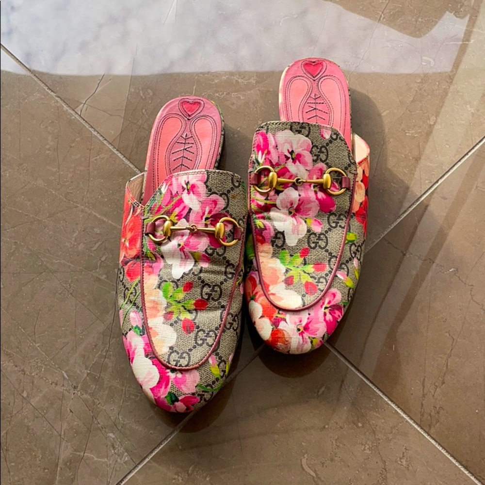 Gucci Flora 🌸🌷🌺 slippers
